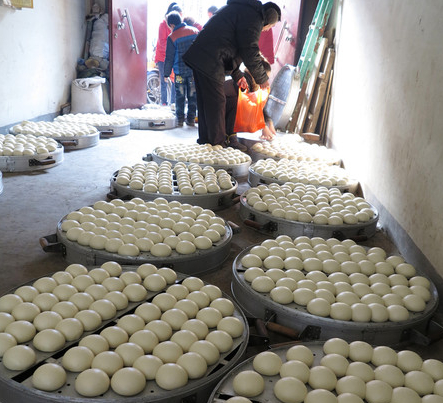 三好饅頭機(jī)做出來(lái)的饅頭